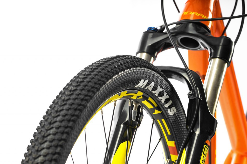 Huren: Mondraker Finalist Pro 27.5 - Maat M 4